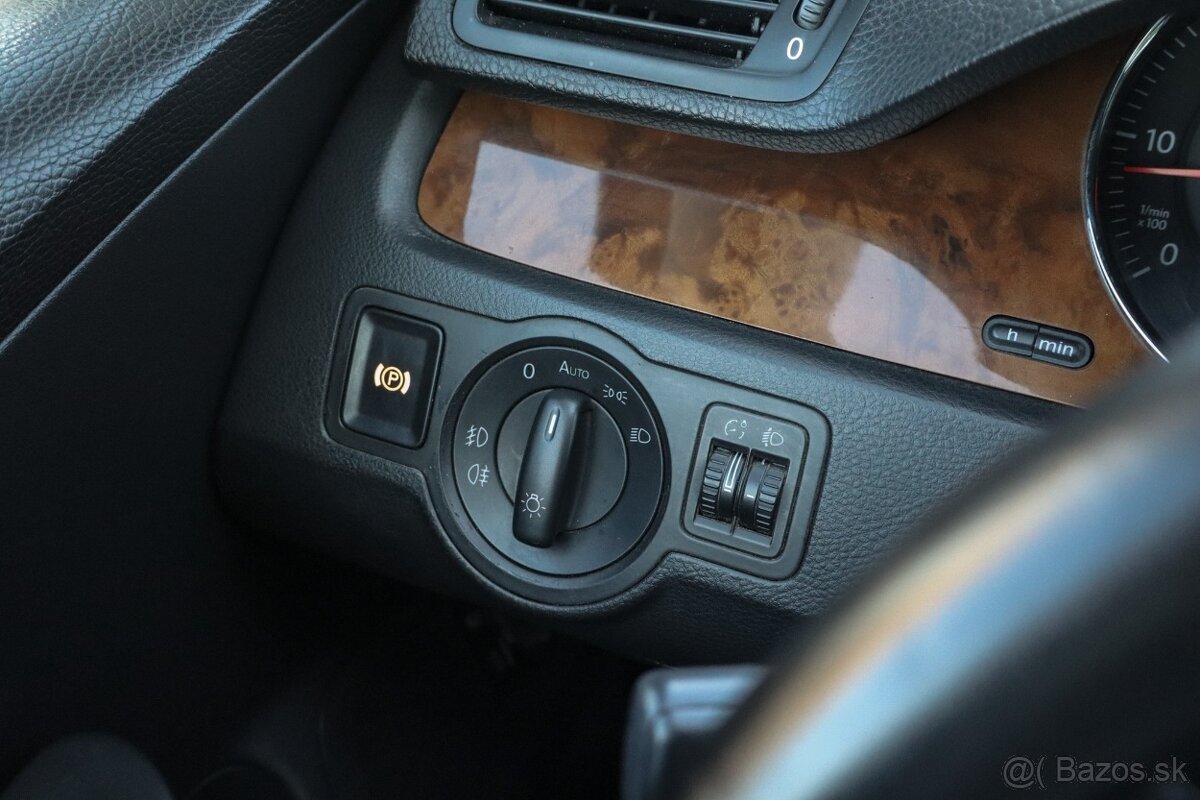 VW Passat B6 Variant 2.0 TDI CR Highline 4-Motion -NOVÉ STK- - 14