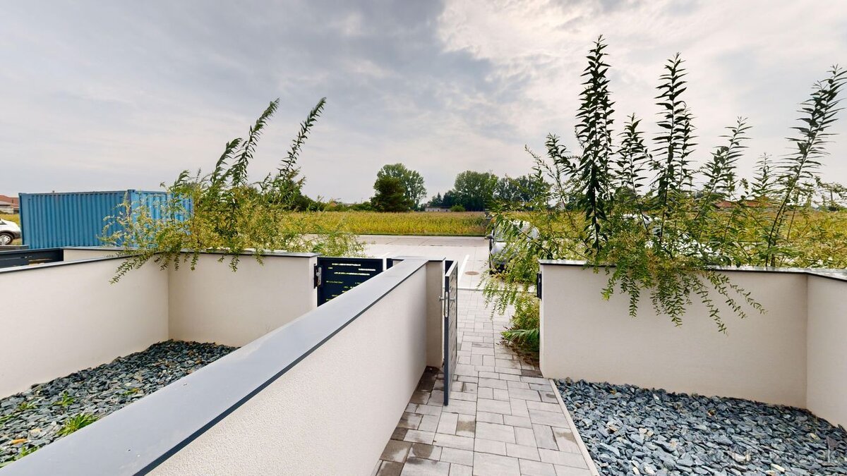 PINK Reality Nové byty Diakovce - ďalšia etapa - výstavba za - 14