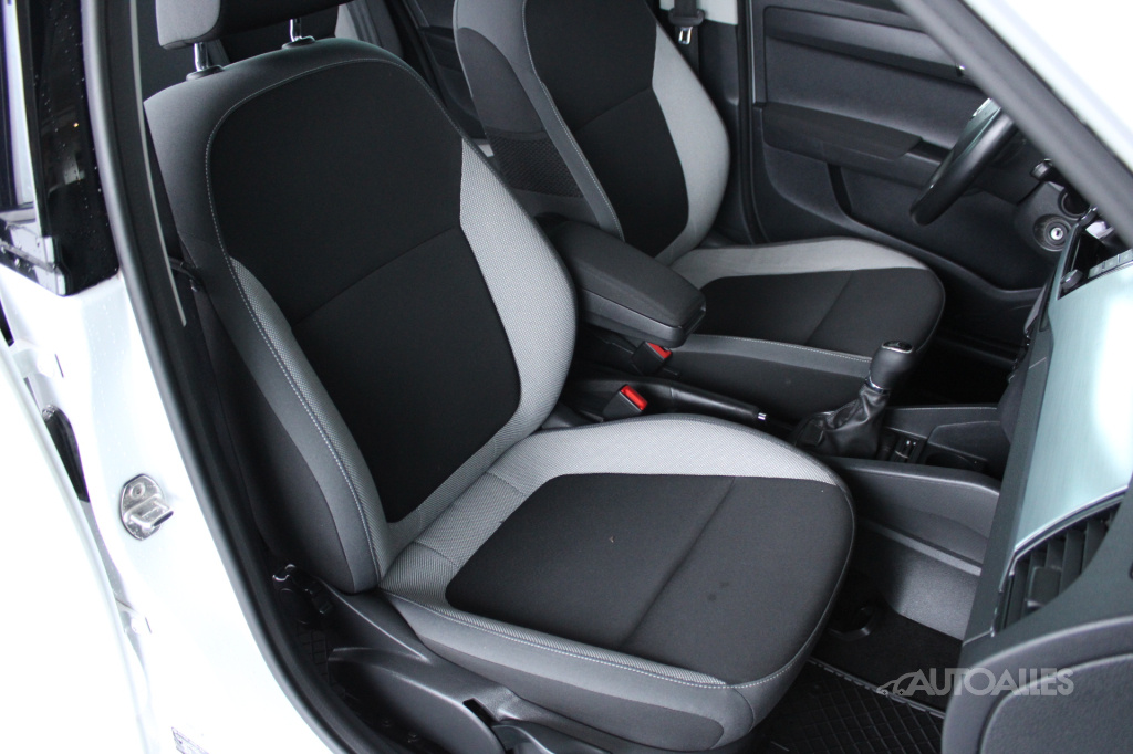 Škoda Fabia Combi 1,2 TSi 66 kW AMBITION - 14