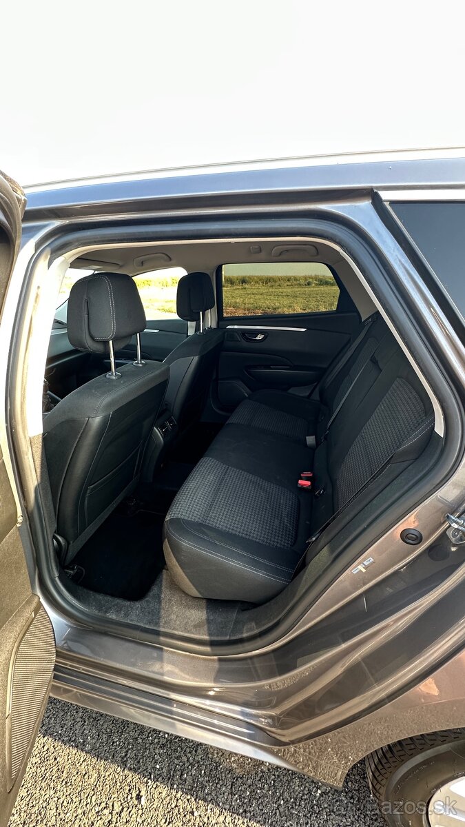 Renault Talisman Grandtour - 14