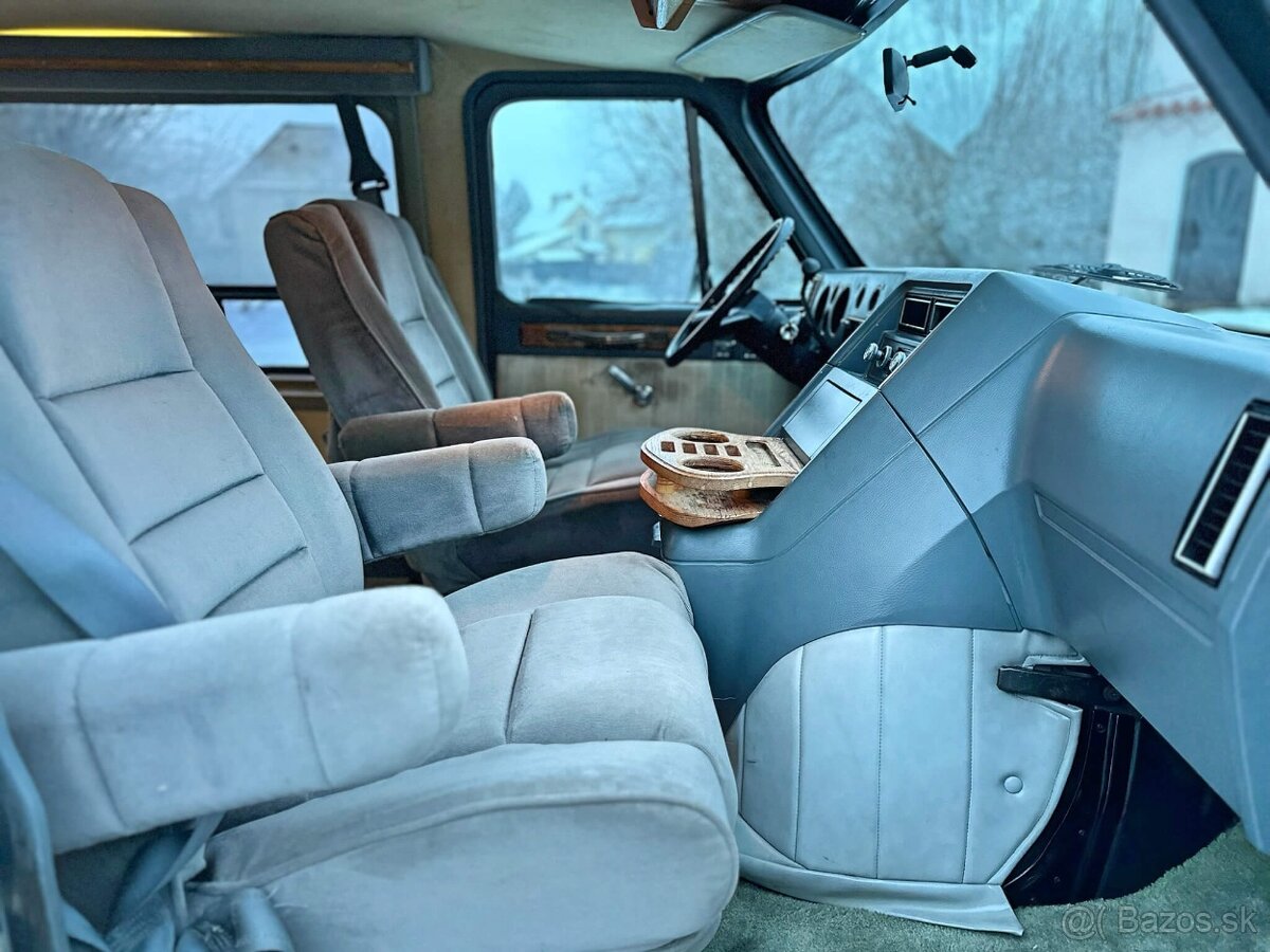 1987 Chevrolet G20 5.7 V8 | Winnebago 🇺🇸 - 14