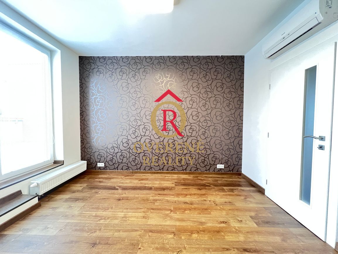 Na prenájom exkluzívny 4-izbový strešný byt s terasou 100 m² - 14