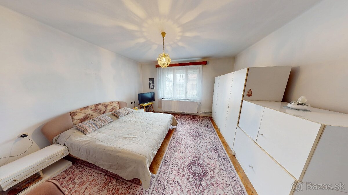 ÚTULNÝ 3-IZBOVÝ RODINNÝ DOM - NADLICE - 14