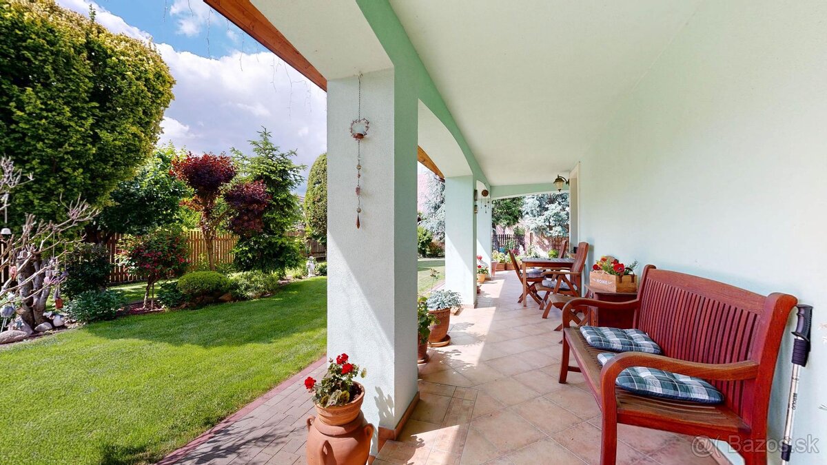 EXKLUZÍVNE V RK CASMAR – Na predaj veľmi pekný rodinný dom v - 14