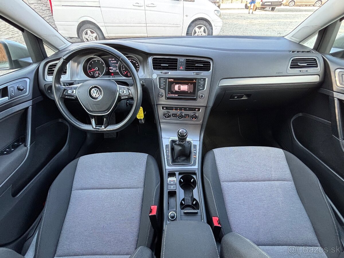Volkswagen Golf 1.2 TSI BMT Comfortline Možný odpočet DPH - 14
