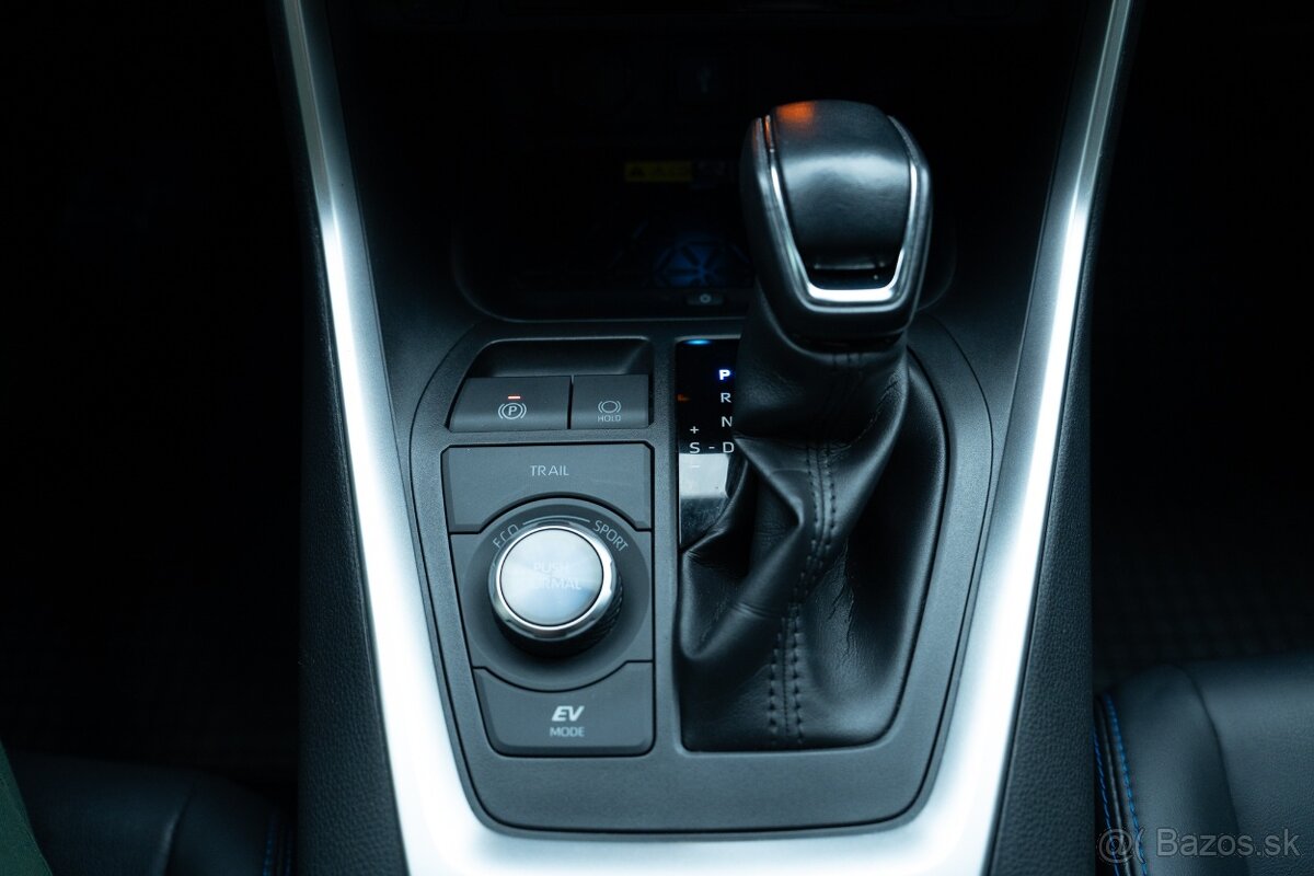 Toyota RAV4 2.5 Hybrid e-CVT Selection AWD, odpočet DPH - 14