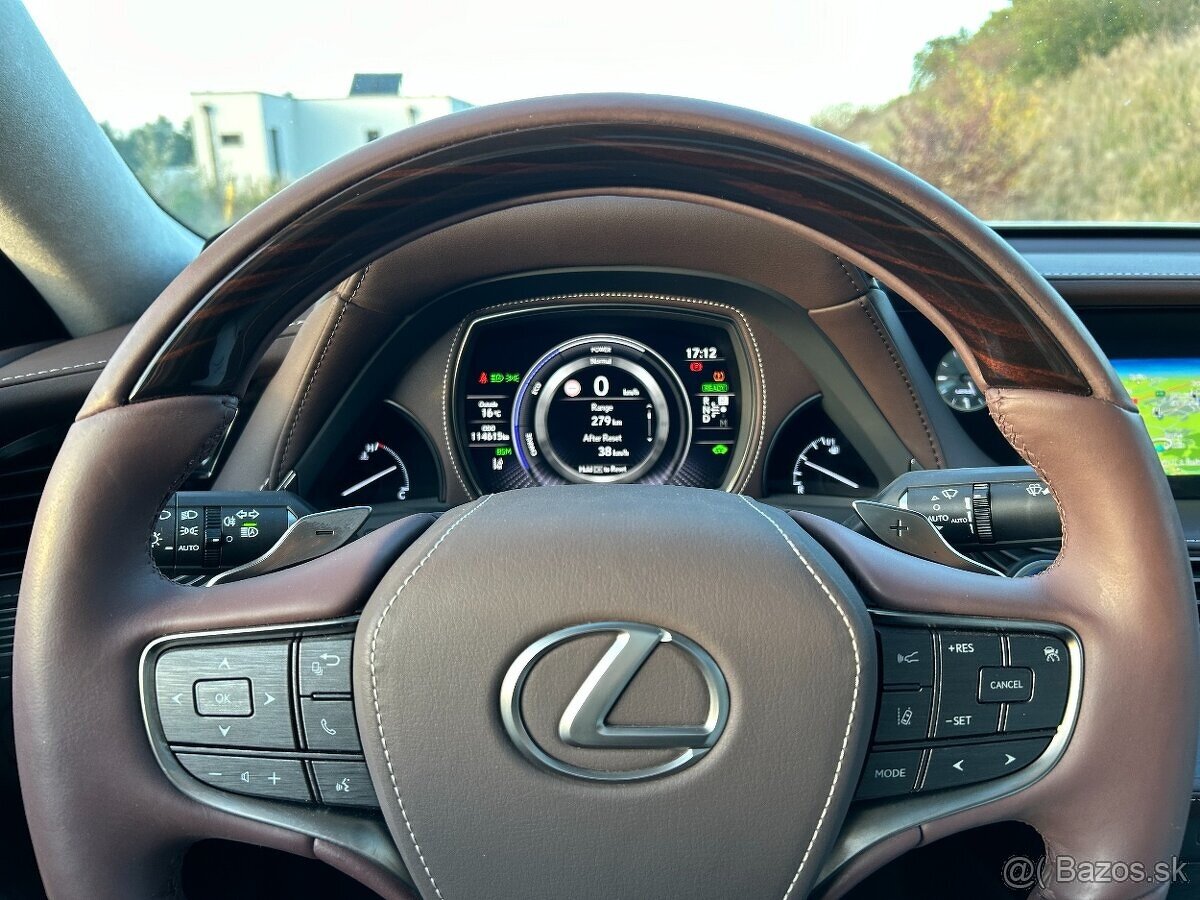 Lexus LS500h SUPERIOR - 14