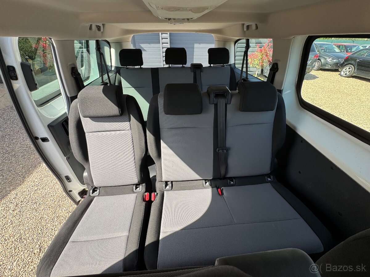 Peugeot Expert TRAVELLER - 14