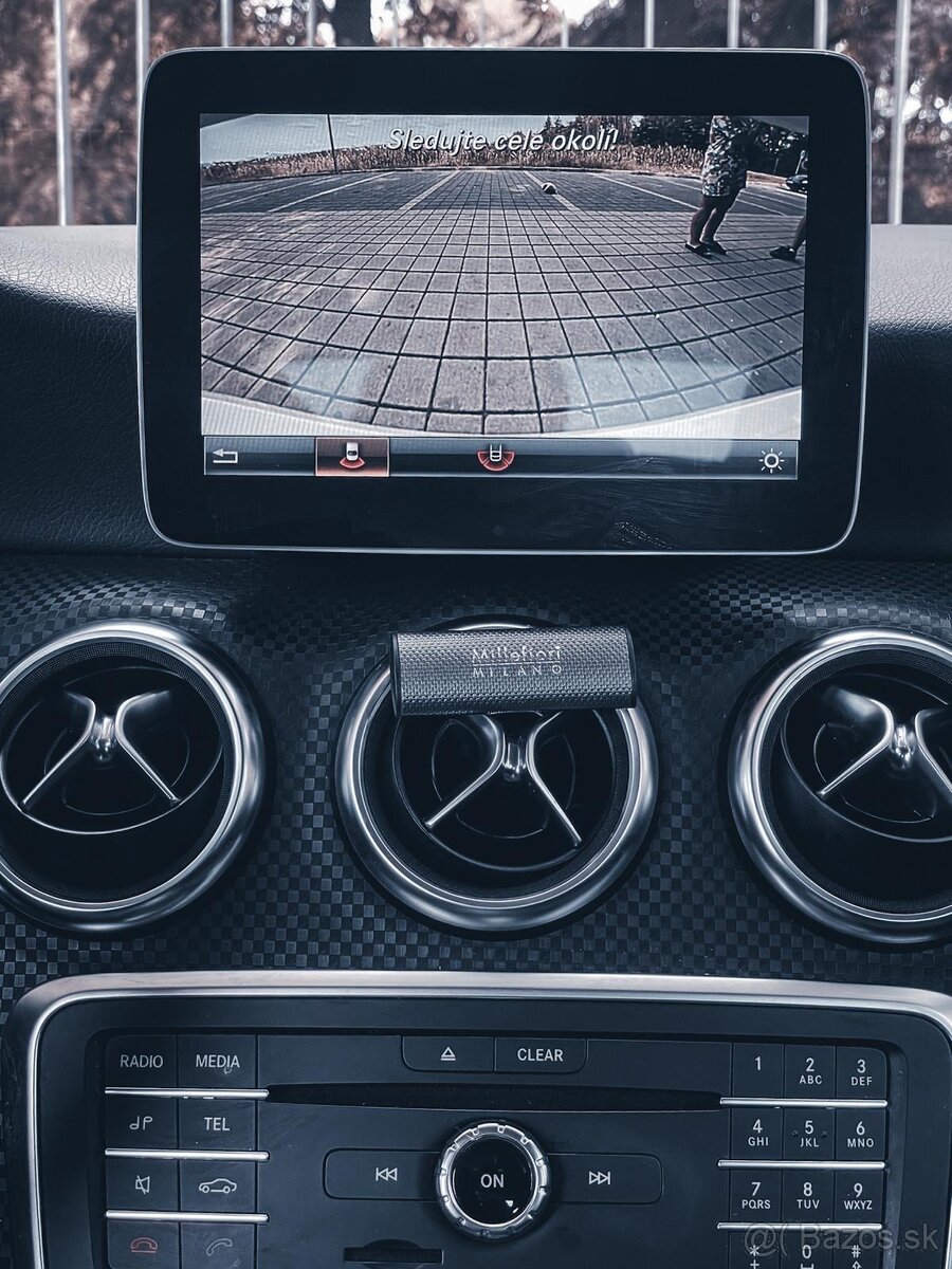 MERCEDES-BENZ A160 SPORT PREMIUM - 14