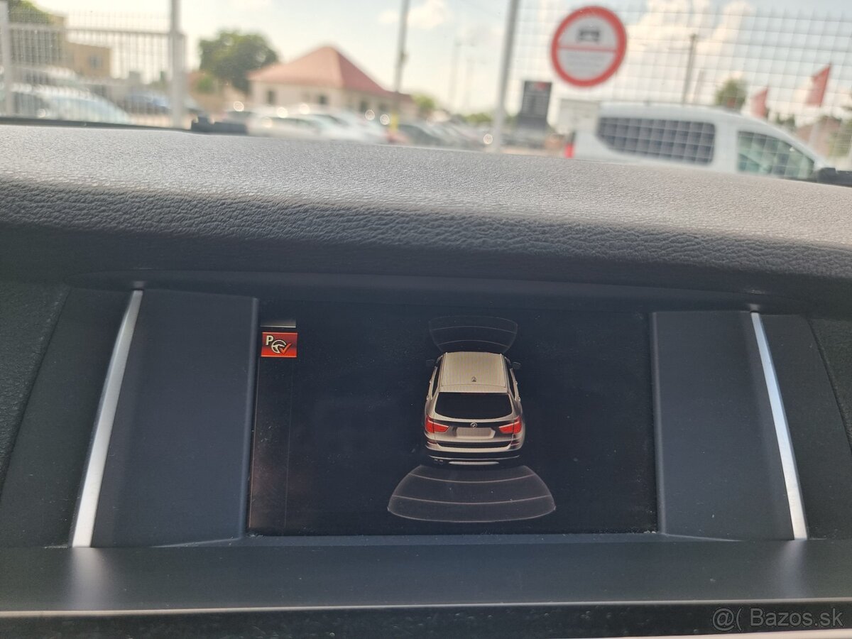 BMW X3 20d xDrive 140kW MT6 4x4 - 14