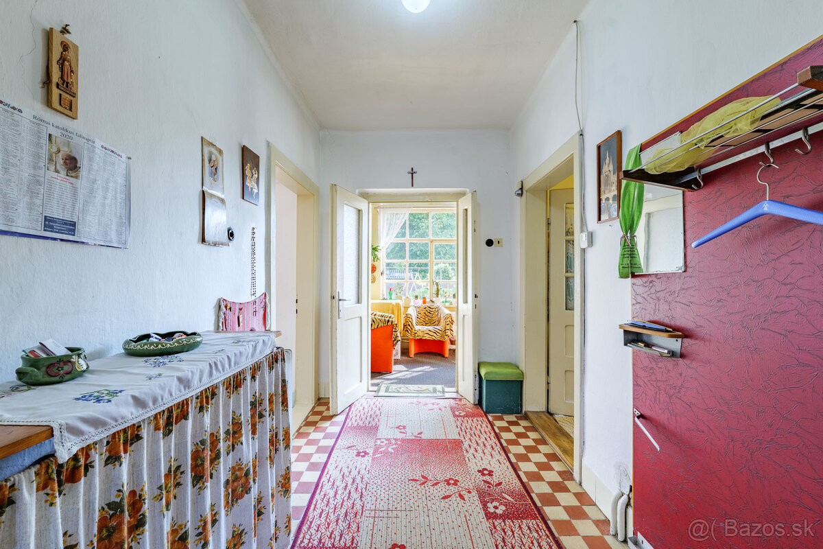 Na predaj 3-izb. rodinný dom, garáž a 30a pozemok | Moldava - 14