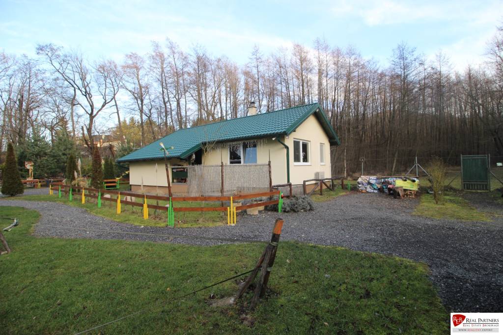 REB.sk zabehnutý multifunkčný rekreačný areál (kemp) Kuchyňa - 14