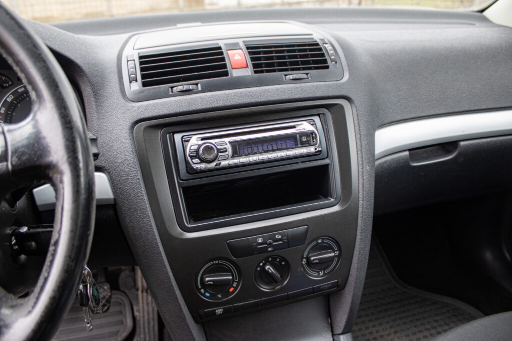 Škoda Octavia 2 - 14