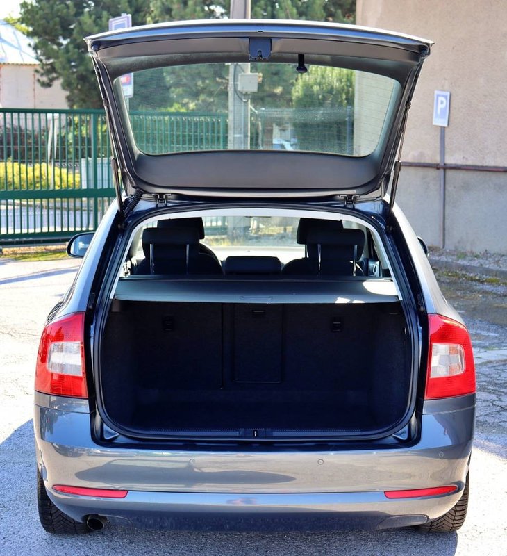 Škoda Octavia Combi 1.6 TDI CR DPF Ambiente - 14