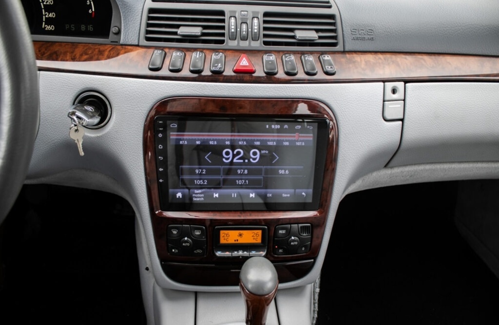 Mercedes-Benz S-triedy 500 (2000) - 14