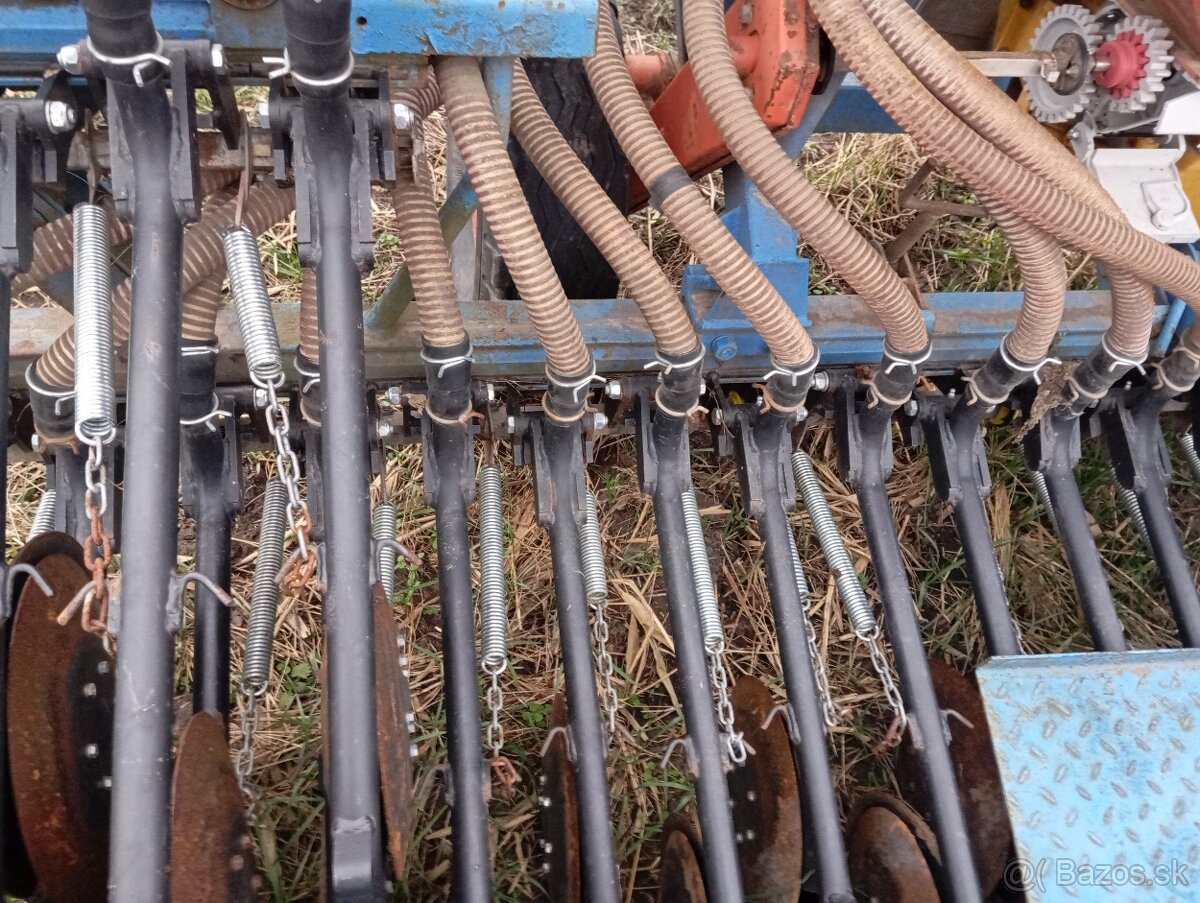Predám sejačku - 14