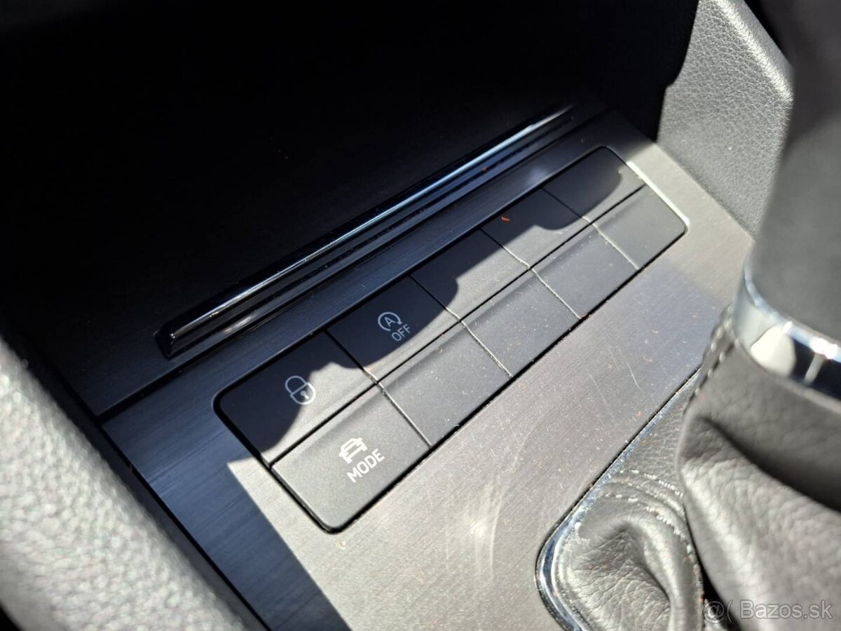 Škoda Octavia Combi 1.8 TSI Ambition DSG - 14