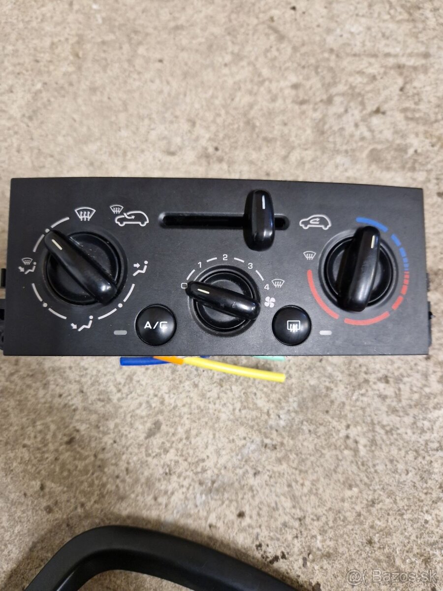 Diely interiéru Peugeot 207 - 14