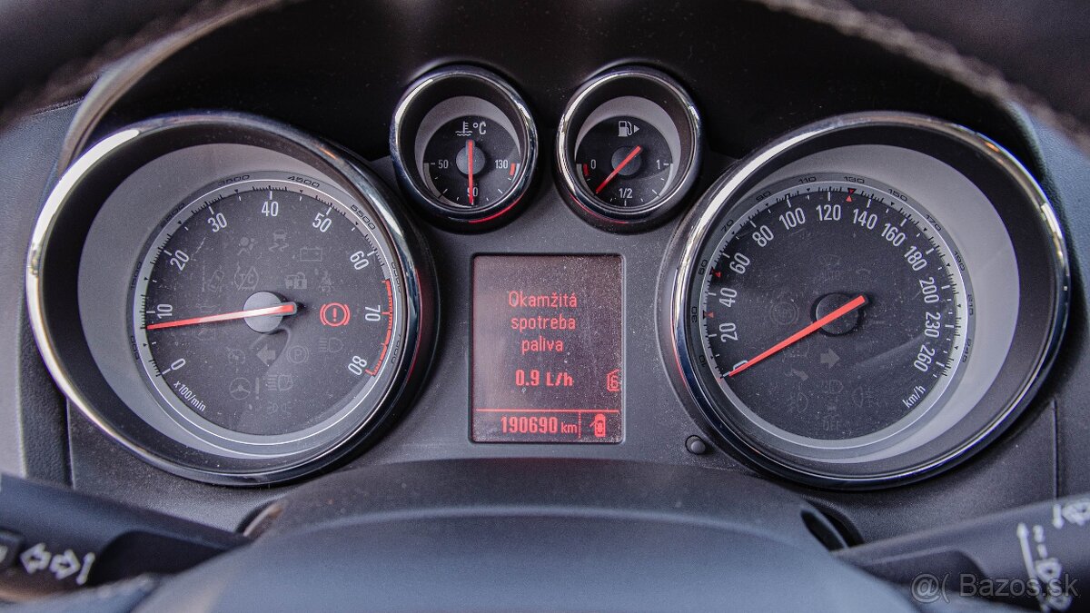 Opel Astra Sport Tourer ST 1.4 Turbo 140k, 103KW, M6, 5d - 14