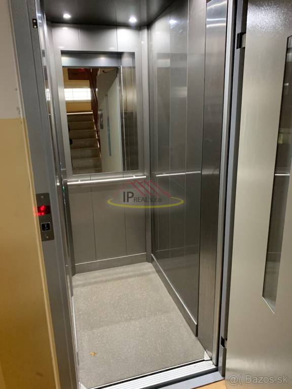 2 izbový byt s loggiou na Veternicovej ulici, kompletná reko - 14