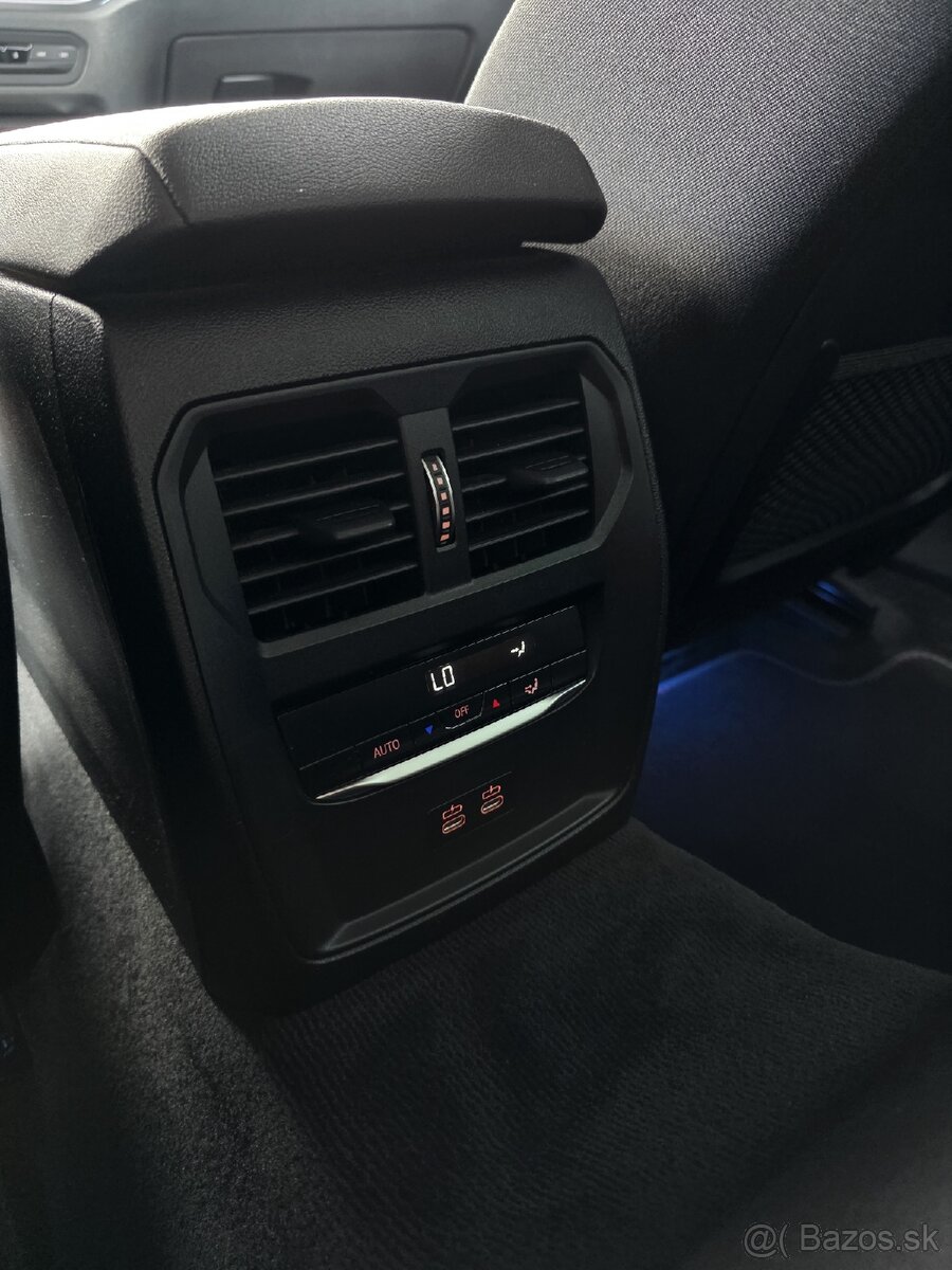 🚘 BMW 320d Touring mHEV A/T – 2020 – TOP stav - 14