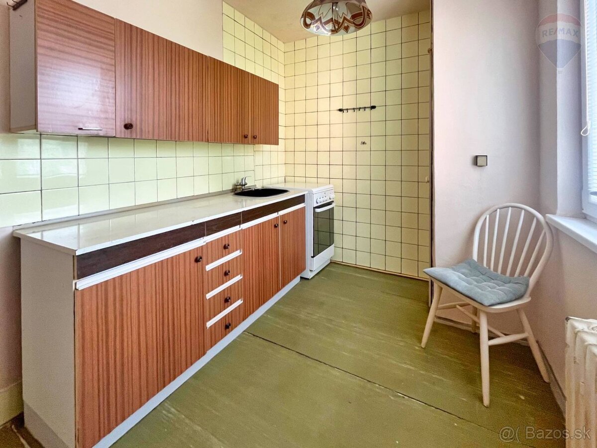 PREDAJ 3- izb. byt ul. Partizánska Handlová - REZERVOVANÉ - 14