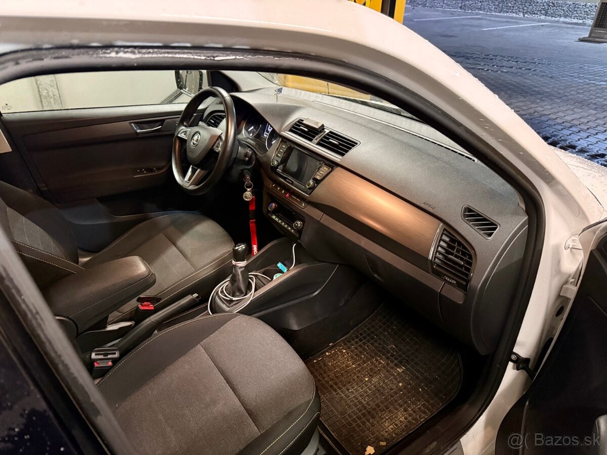 Škoda Fabia Combi 1.0 TSI - 14