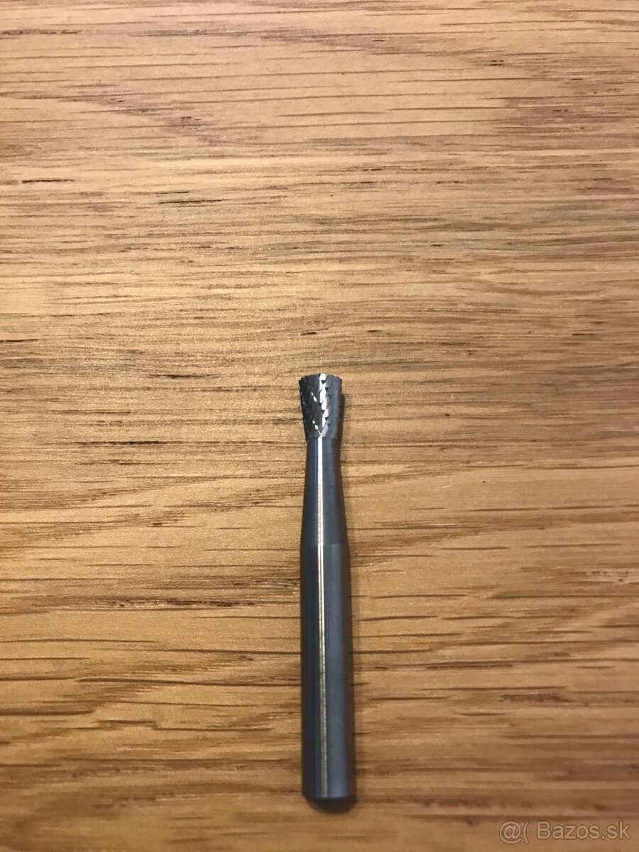 Frézky tvrdokov - 14