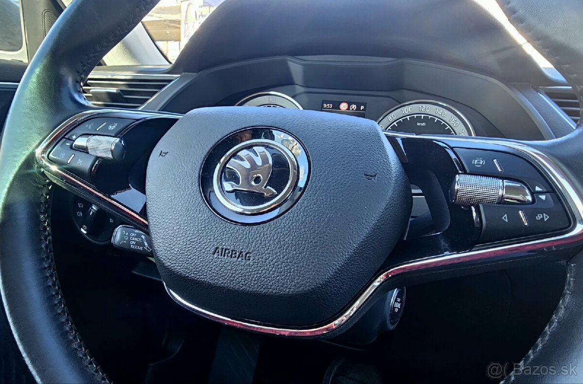 Škoda Superb Combi 2.0 TDI Style DSG 110kW A7 - 14