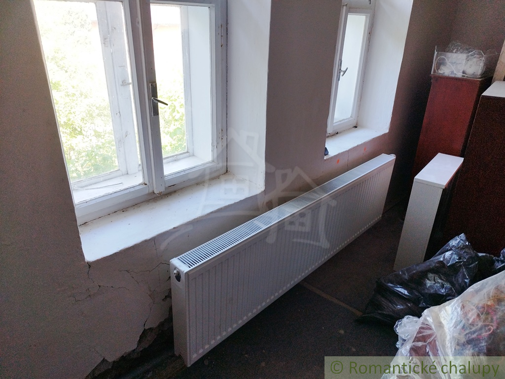 Rekonštruovaný gazdovský dom v pokojnej obci Kleňany v okr - 14