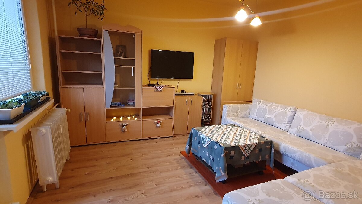 Prenájom 2-izbový byt Podháj BB - 14