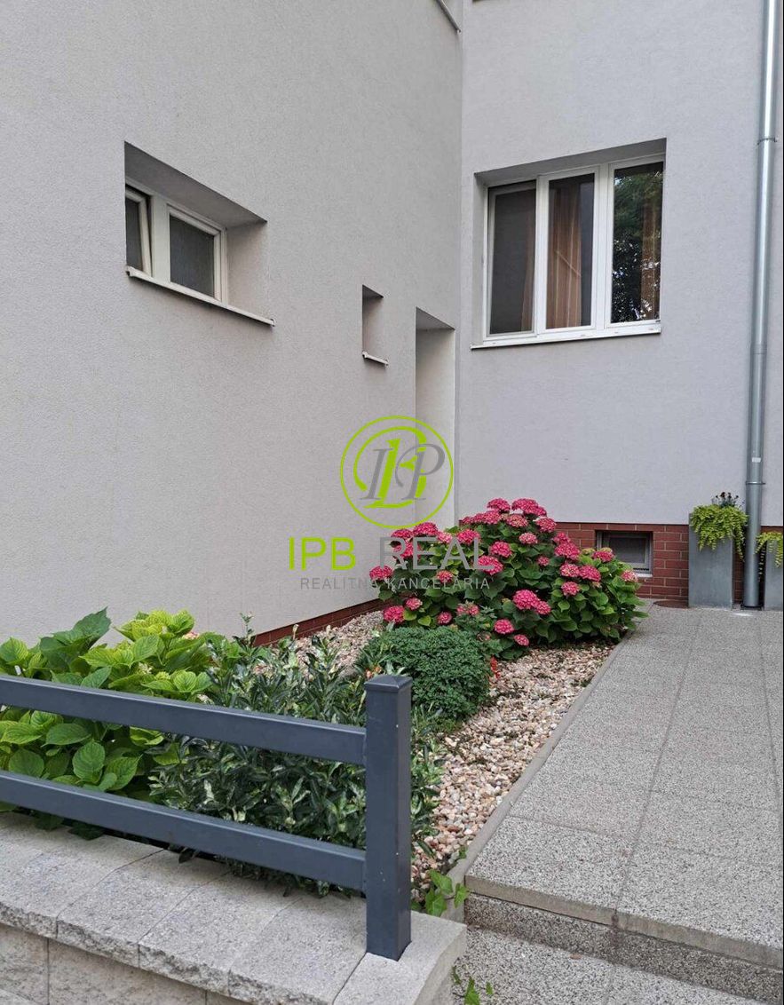 Zrekonštruovaný a zariadený 1-izb. byt na Bartoškovej ul. v - 14