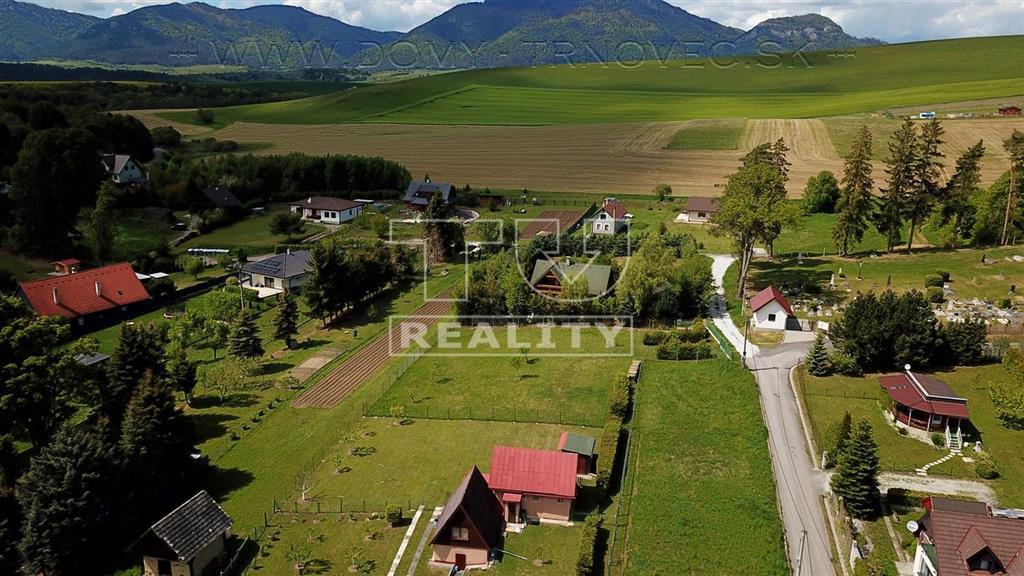 NADŠTANDARDNÉ RODINNÉ DOMY V LIPT. TRNOVCI S VÝHĽADOM NA... - 14