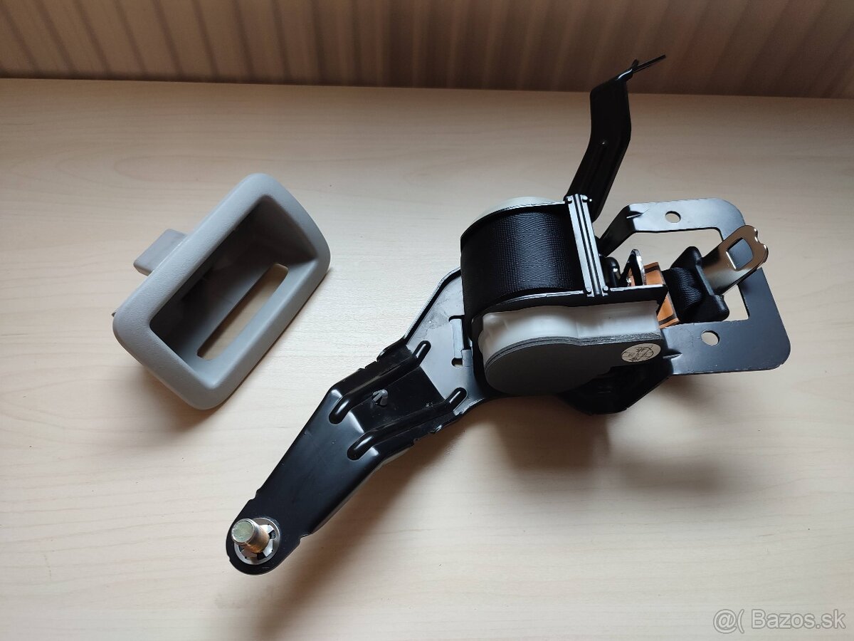 Mazda 5 (CR19, 2005-2010) Bezpečnostné pásy - 14