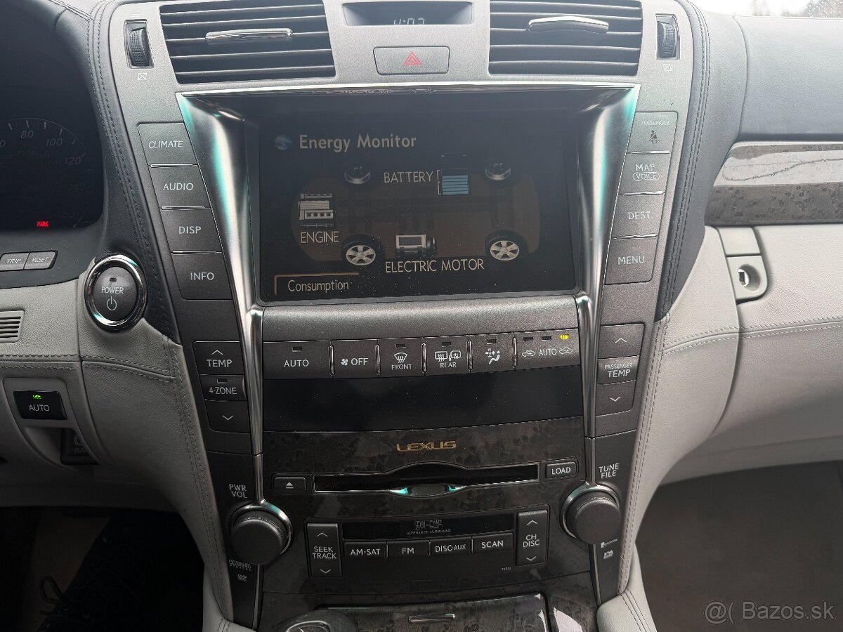 Lexus LS 600hL • 2008 • 4x4 • TOP VÝBAVA - 14