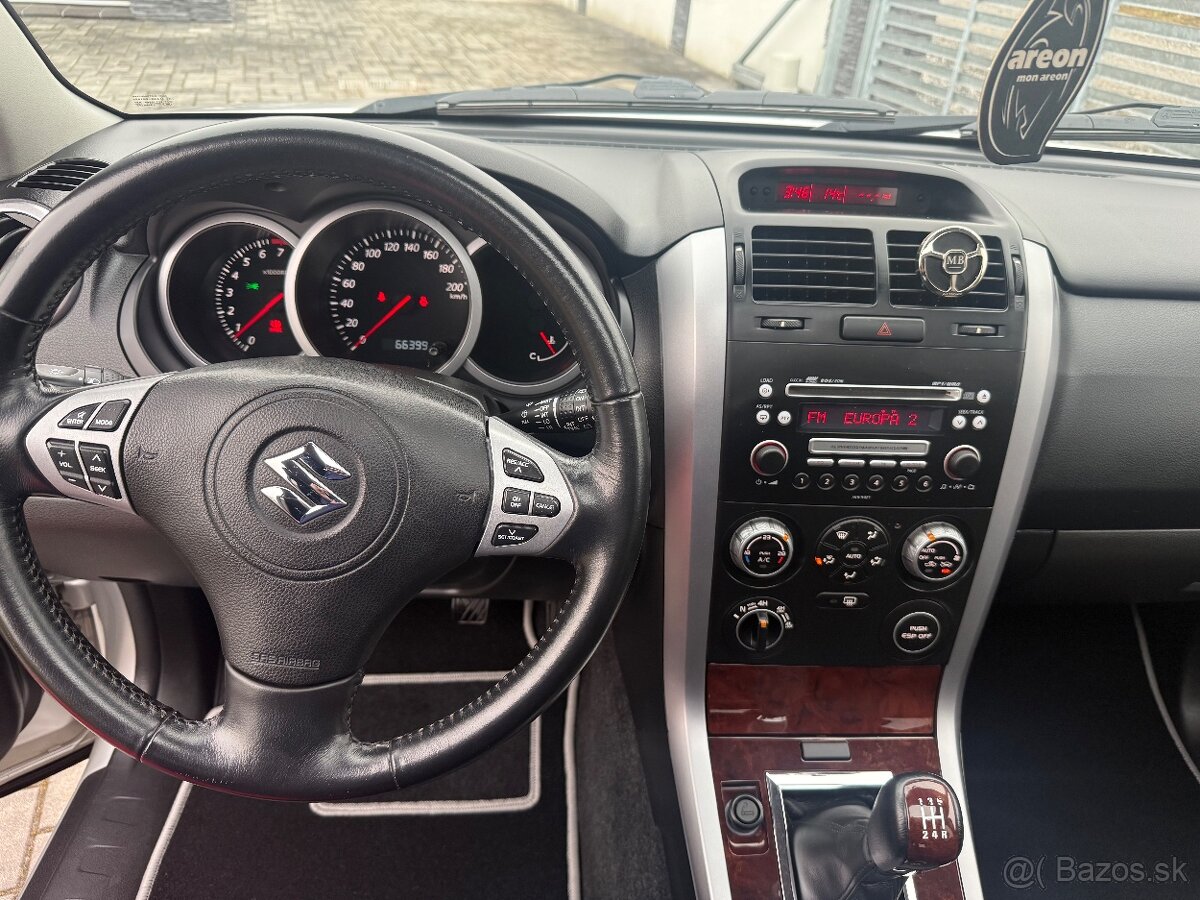 Suzuki Grand Vitara 2.0 Benzin 4x4 len 66000km - 14
