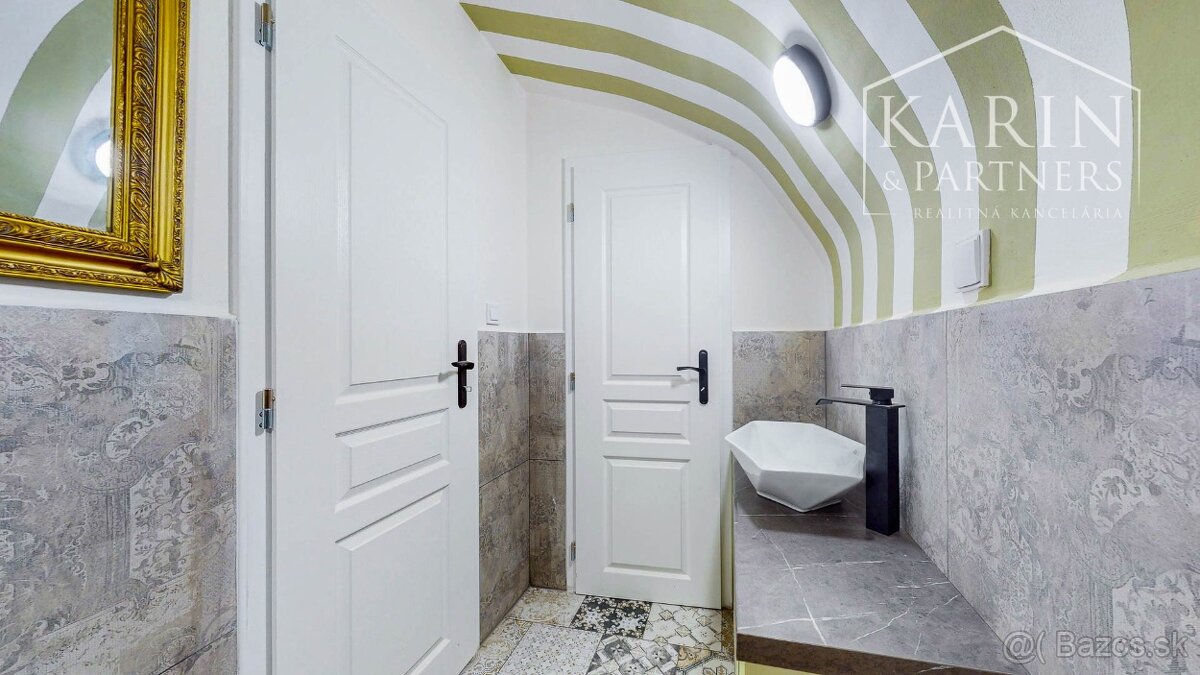 Exkluzívny nový apartmán v priamom centre Banskej Štiavnice - 14