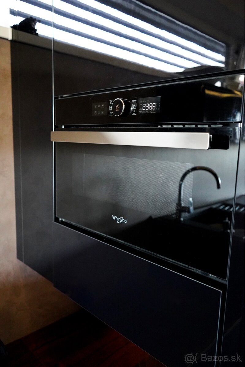 Kuchynská linka - 14