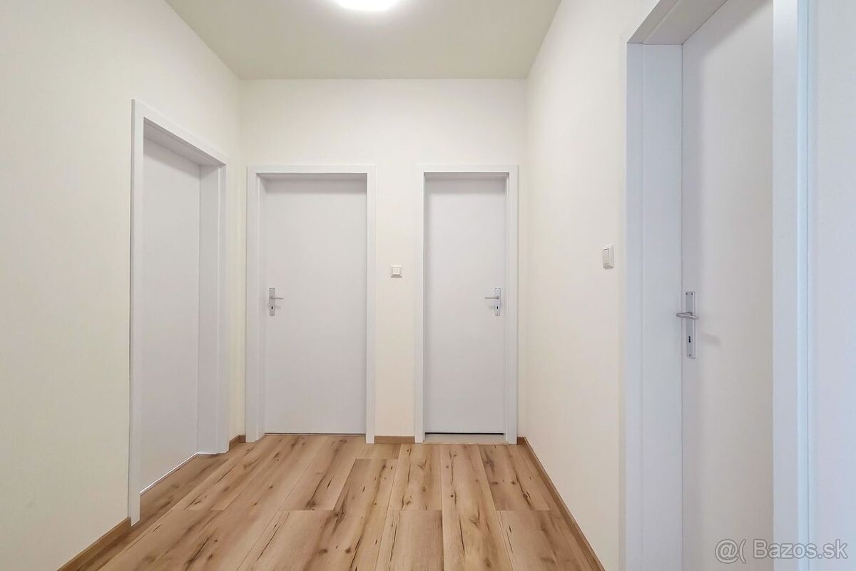 Prenájom: priestranný 3-izb.byt v Poprade s garážovým státím - 14
