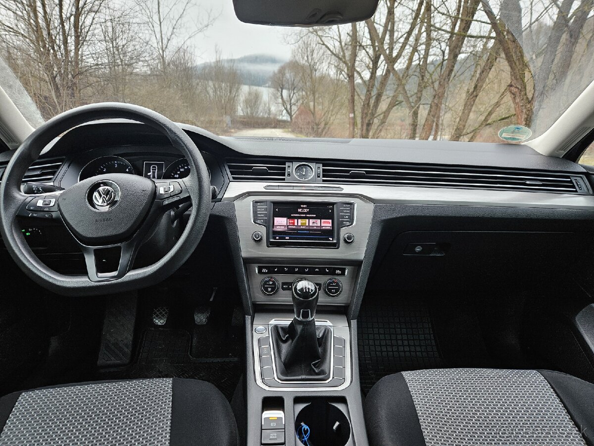 Volkswagen Passat B8 - 14