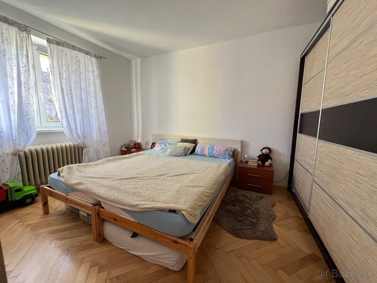 Na predaj slnečný zrekonštruovaný 2 izbový byt Valaská - 14