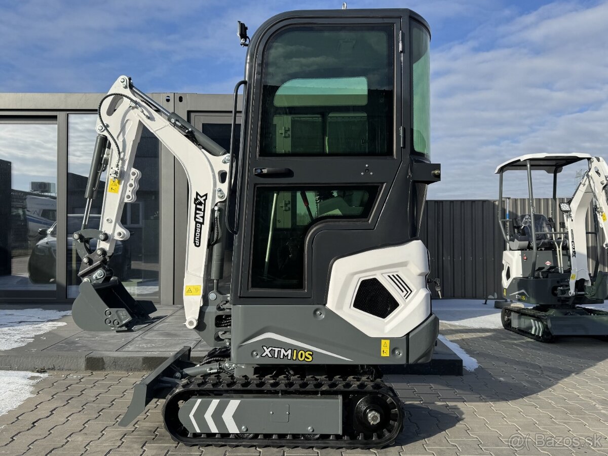 Minibagr XTM X10S PRO s kabinou - 14