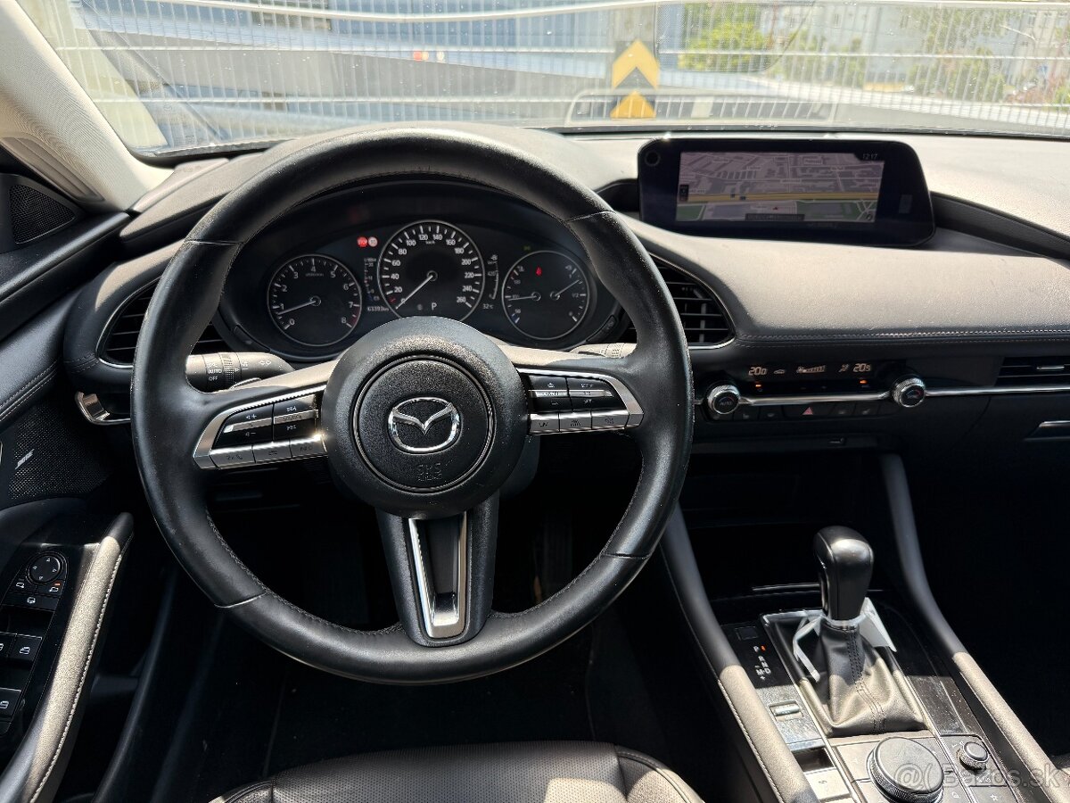 Mazda 3 2.0 Skyactiv G122 Plus A/T - 14