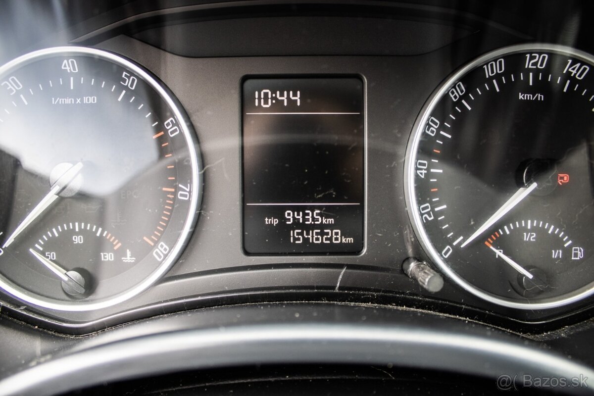 Škoda Octavia 1.6 MPI Ambiente, 75 kW, M5, 5d. - 14