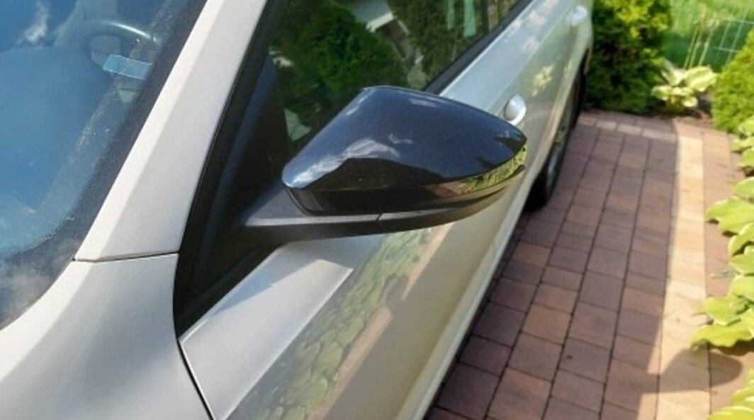 ČIERNE KRYTY spätných zrkadiel - 14