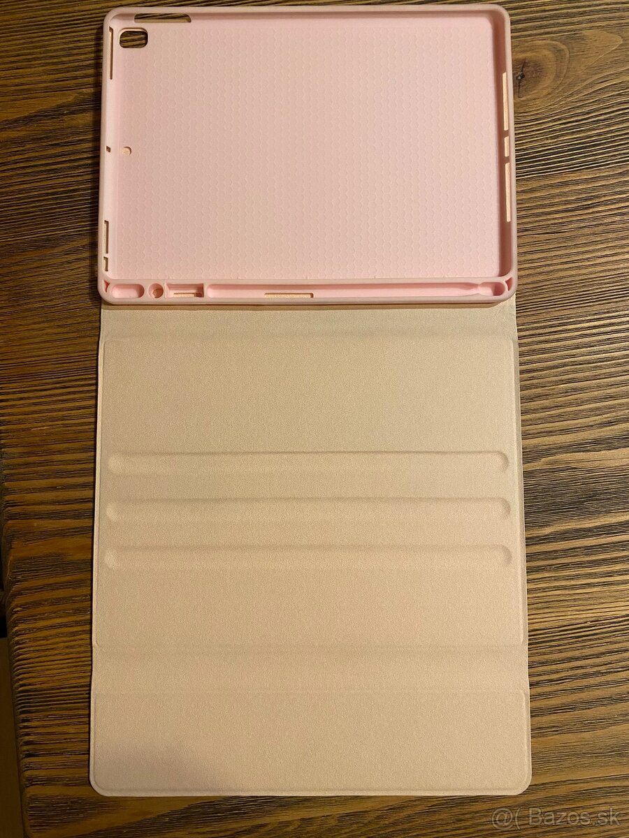 iPad 9. generácie s príslušenstvom - 14