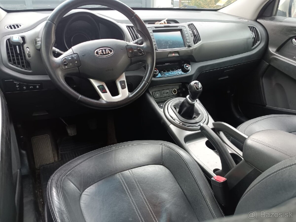 KIA SPORTAGE 1.7 CRDI - 14