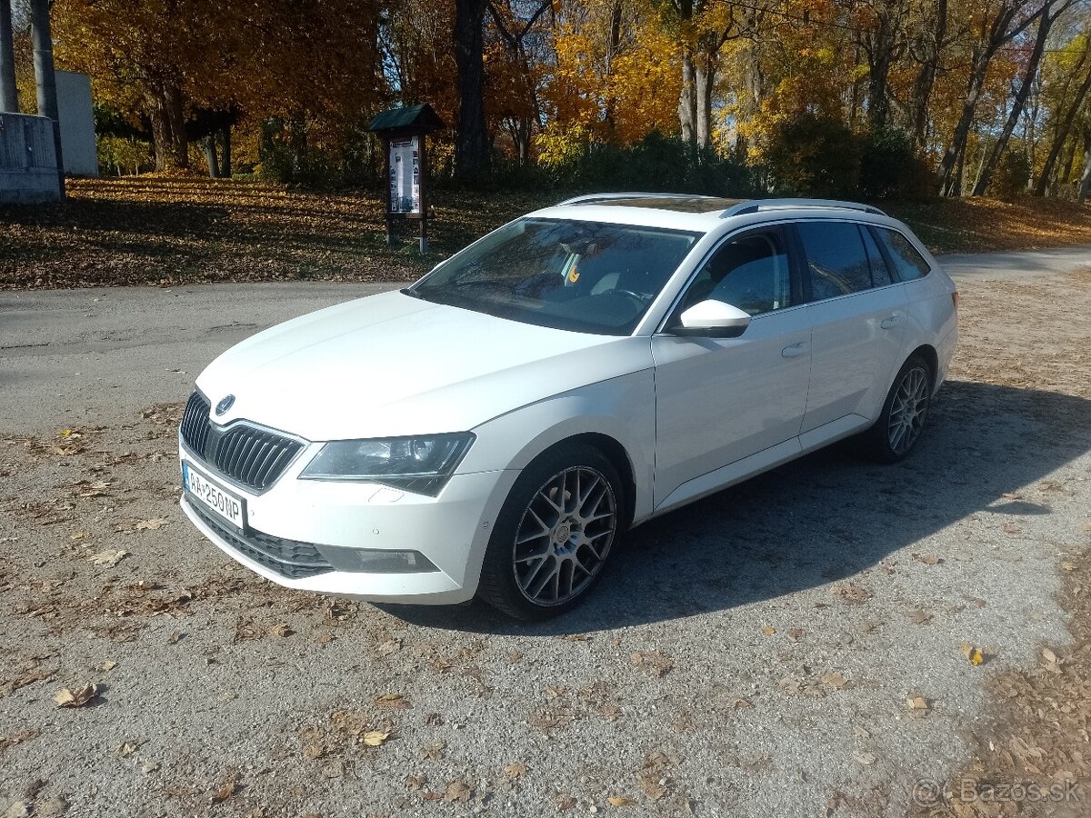 Predám 4x4 Škoda Superb 3 combi ročník 2016 DSG - 14
