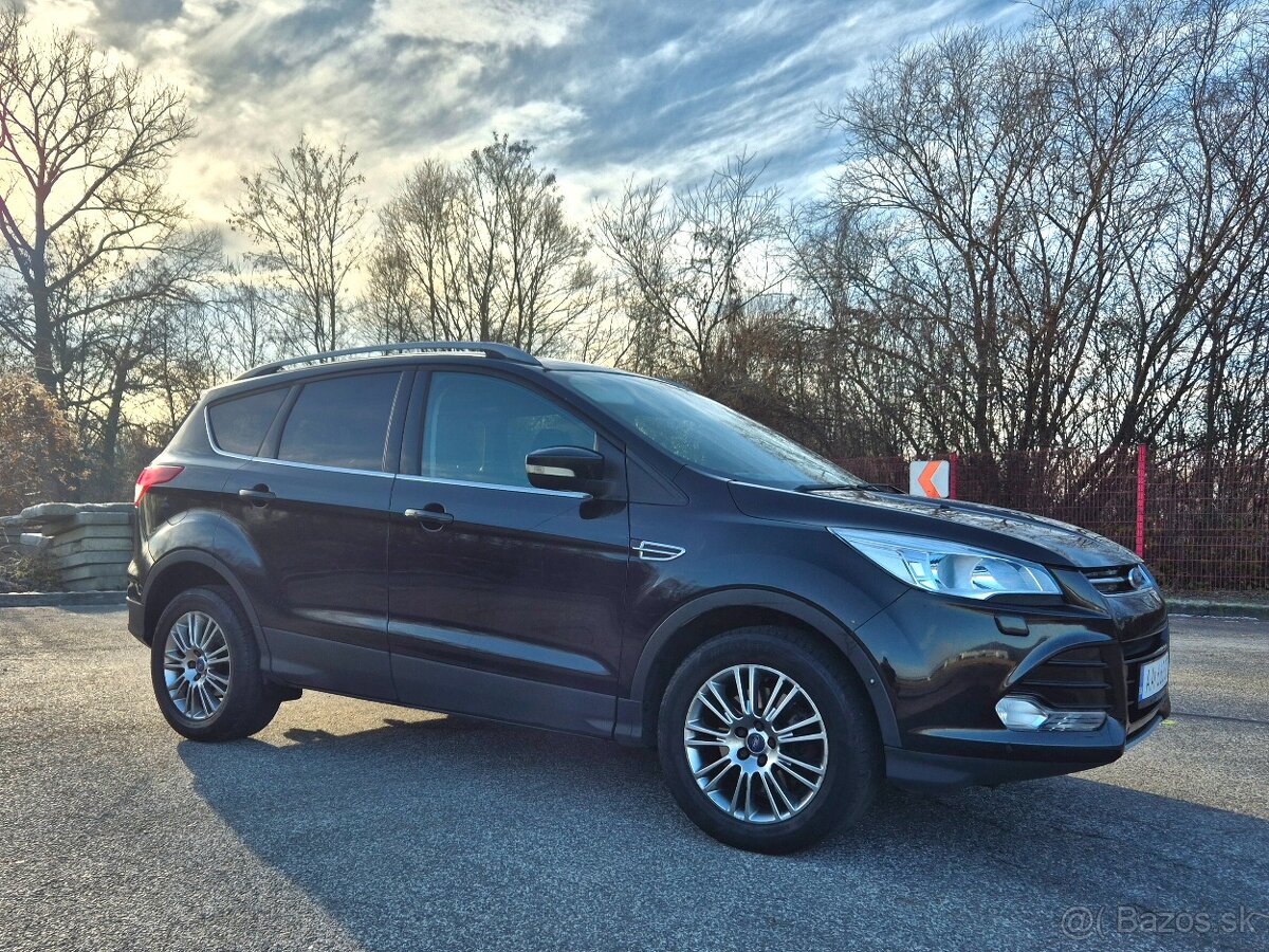 Ford Kuga 4x4 2,0 tdci 120kw PowerShift - 14