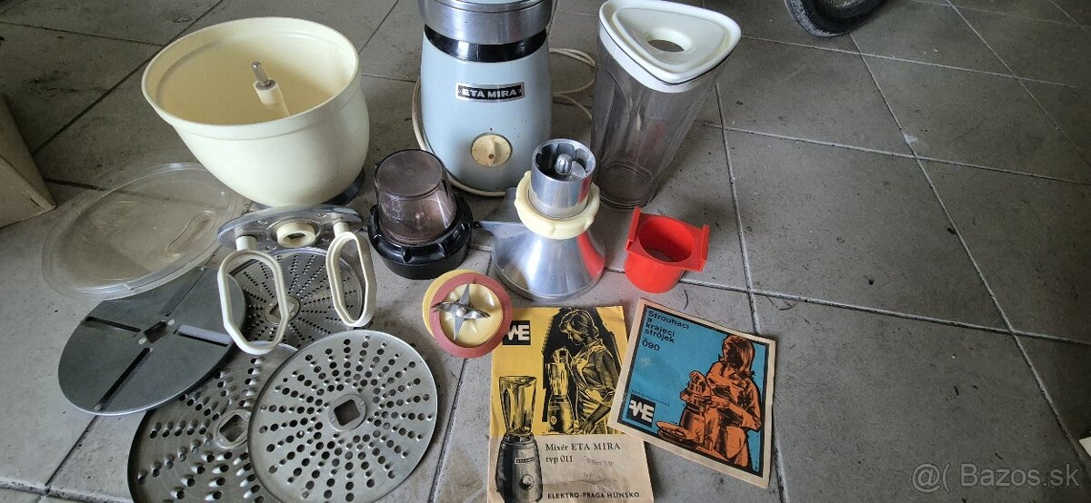 Starožitné veci zo socializmu - 14